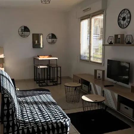 Le Central Plaza Appartement *